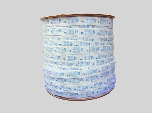 Roll.jpg'de Silika Jel Kurutucu poşet Silica Gel Desiccant sachet in Roll.jpg