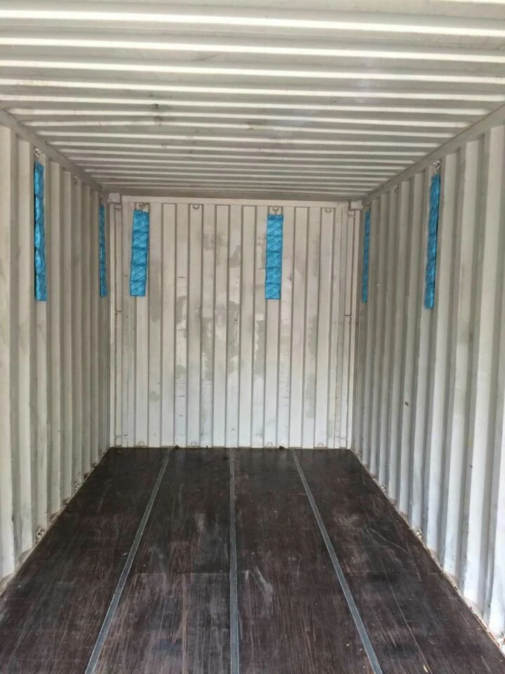 Kurutucu şerit asmak 20ft container.jpg Desiccant strip hang in 20ft container.jpg