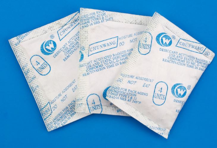 desiccant clay