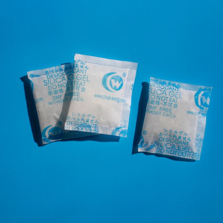 White Silica Gel Desiccant With DMF Free