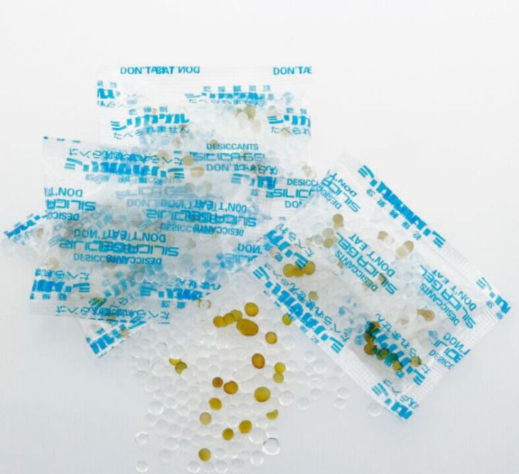 NO Cobalt Silica Gel Desiccant In Plastic Bag